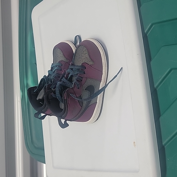 Jordan Retro 1 - Picture 3 of 3